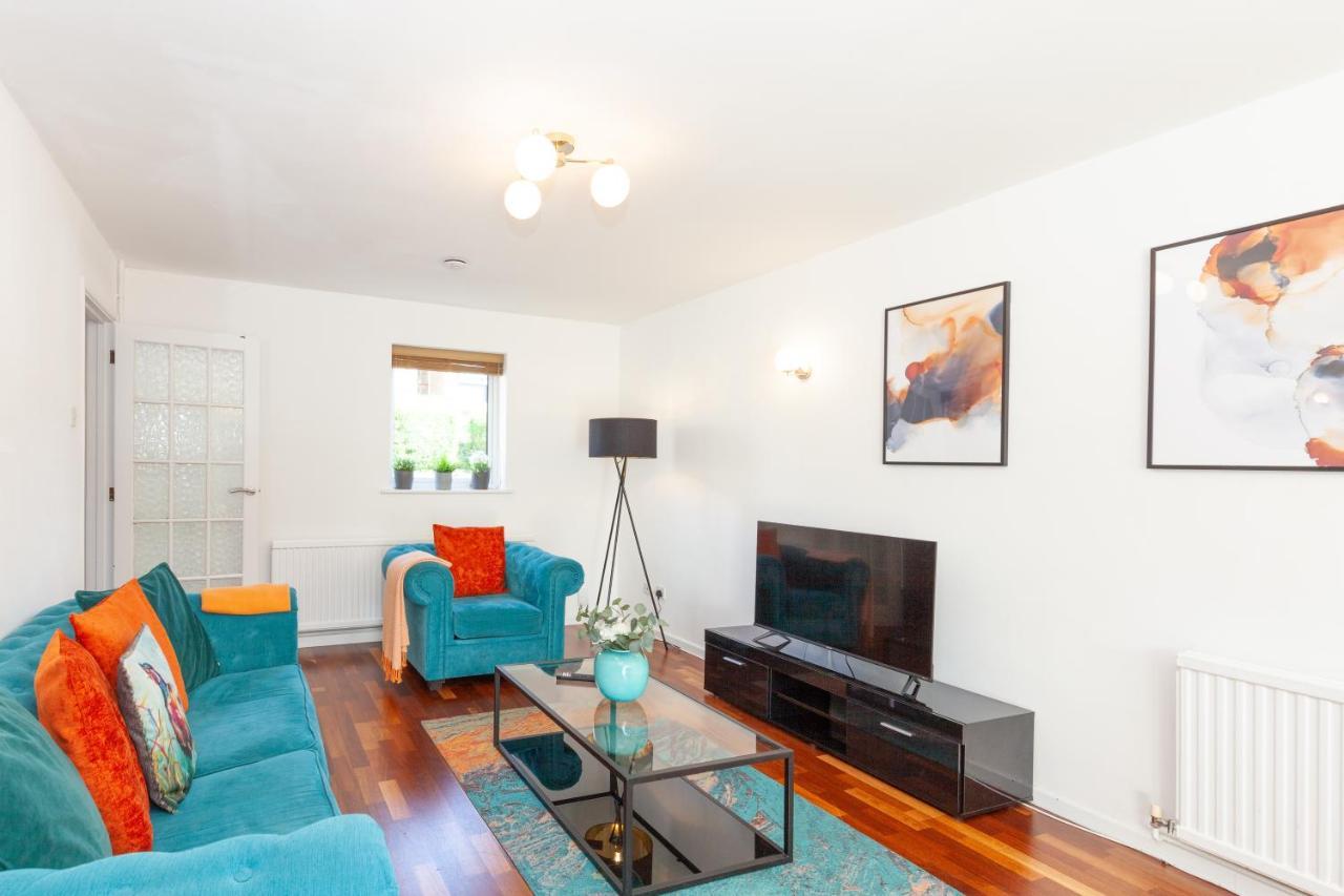 Stylish Townhouse In The Heart Of Summertown Оксфорд Екстериор снимка